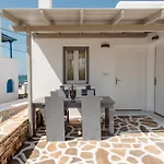 Celestial Seaview Apartments-thiseas דירה *