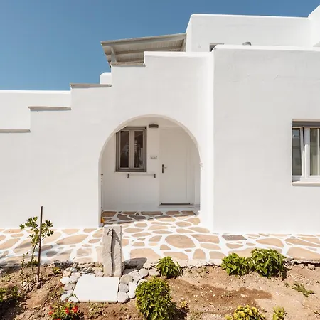 Celestial Seaview Apartments-thiseas Naxos City